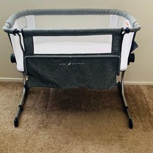 SOLD Baby Delight Bassinet (Bedside sleeper)